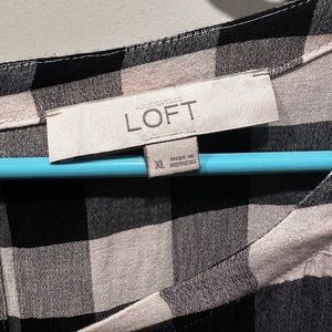 Loft blouse in XL. Fits like a tunic.